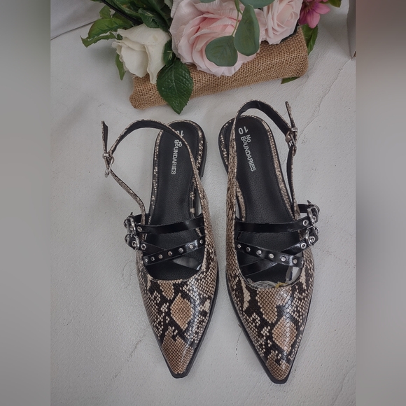 No Boundaries Shoes - Women's Snakeskin Slingback Flats